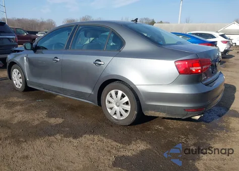 2015 Volkswagen Jetta 2.0L S z USA, uszkodzony, nr VIN 3VW2K7AJ5FM346633